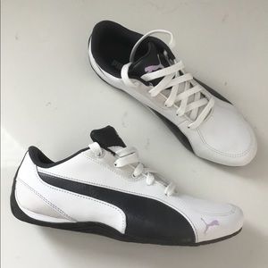 Puma Black & White Speed Cat Sneakers - Size 9